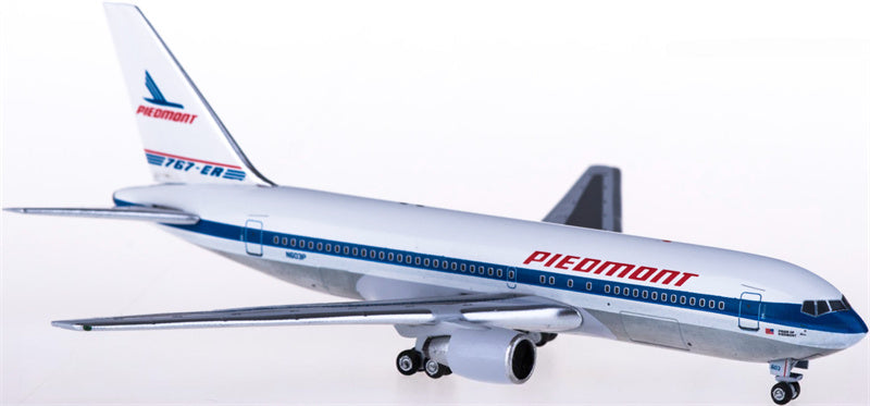 AeroClassics Piedmont Airlines Boeing 767-200 N603P 1:400 Diecast Model view 2