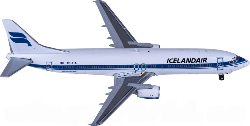 JC Wings Icelandair Boeing 737-400 TF-FIA 1:400 Diecast Model view 2