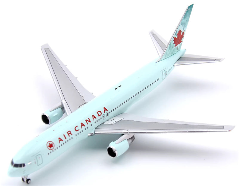 C Air Canada Boeing 767-300ER C-GLCA 1:400 Diecast Model view 1
