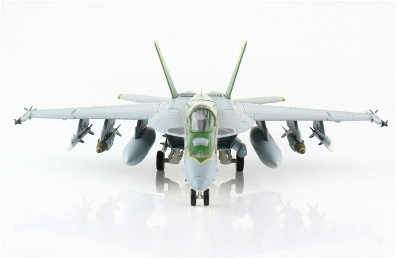 Hobby Master F/A-18E Super Hornet 400/166959 VFA-25 Fist of the Fleet 1:72 Airplane Pre-built Model