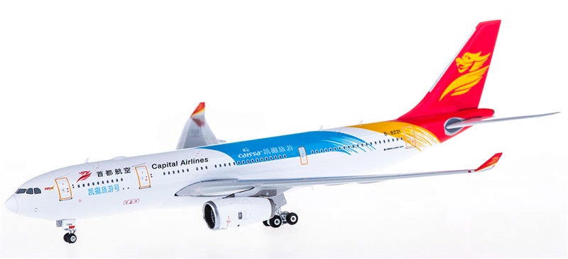 Phoenix Capital Airlines Airbus A330-200 B-8221 1:400 Diecast Model view 2
