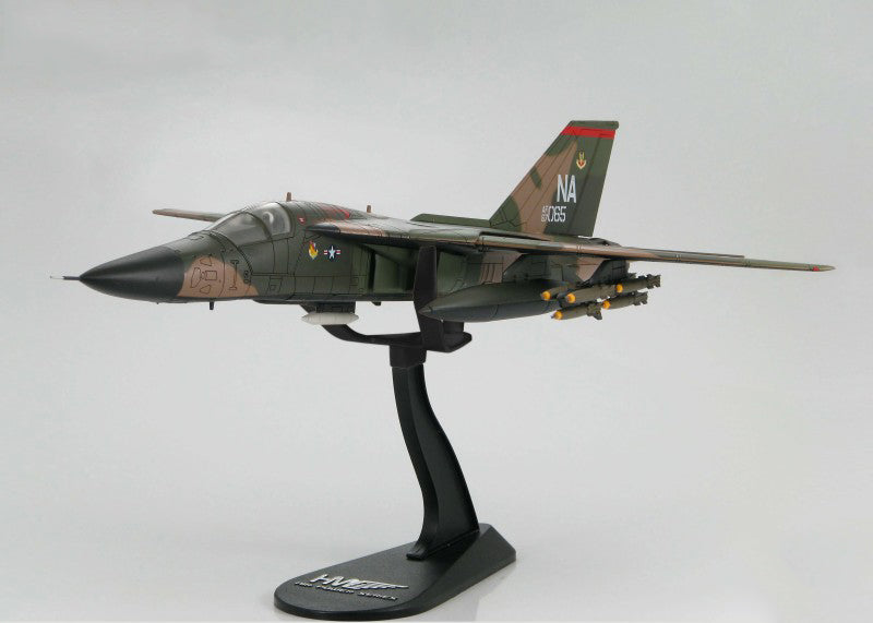 HOBBY MASTER USAF / Thailand F-111 474th TFW 429th TFS 1:72 Model 1972   AF67065
