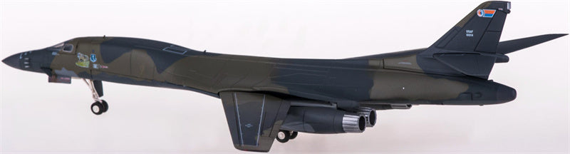 Herpa USAF for Rockwell B-1B Lancer 86-0114 1:200 Airplane Pre-built  Airliner Model Display