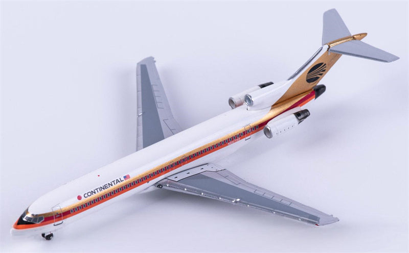 AeroClassics Continental Airlines Boeing 727-200 N66733 1:400 Diecast Model view 1