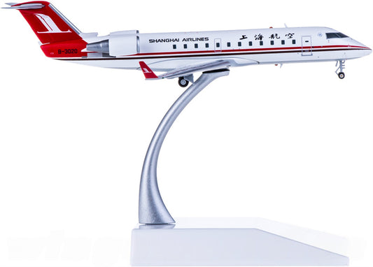 JC Wings Shanghai Airlines Bombardier CRJ200 B-3020 1:200 Diecast Model view 1