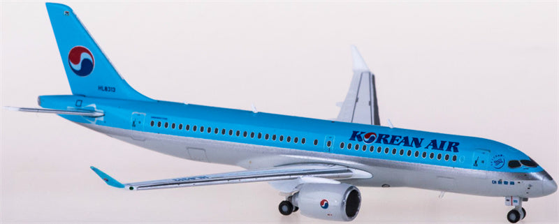 JC Wings Korean Air for Bombardier CS300 HL8313 1:400 Airplane Pre-built  Airliner Model Display