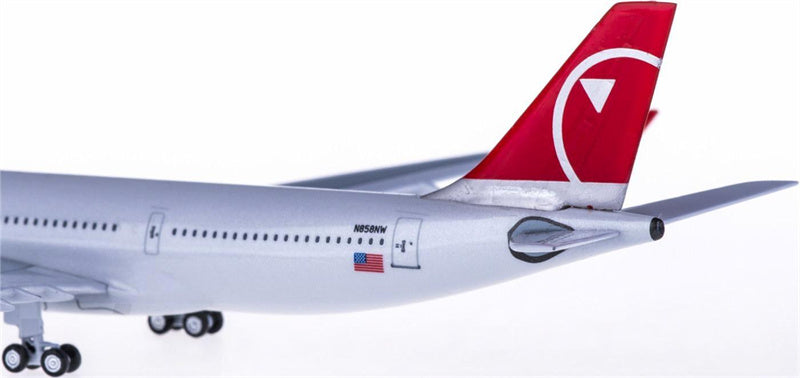AeroClassics Northwest Airlines Airbus A330-200 N858NW 1:400 Diecast Model view 4