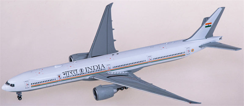 JC Wings Government of India Boeing 777-300ER VT-ALV 1:400 Diecast Model view 2