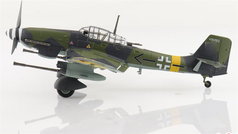 HOBBY MASTER Junkers Ju87G-2 Tank Buster WNr. 494193 Stab./SG 2 Slovakia 1944 1:72 Aircraft Pre-built Model