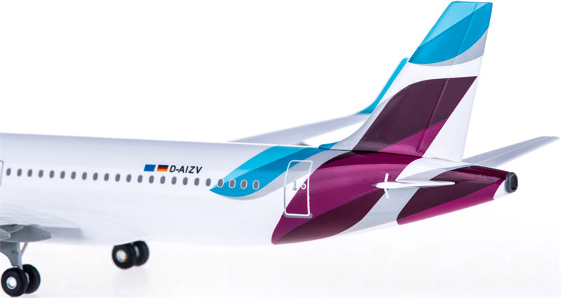 Hogan Eurowings Airbus A320 D-AIZV 1:200 ABS Model view 5