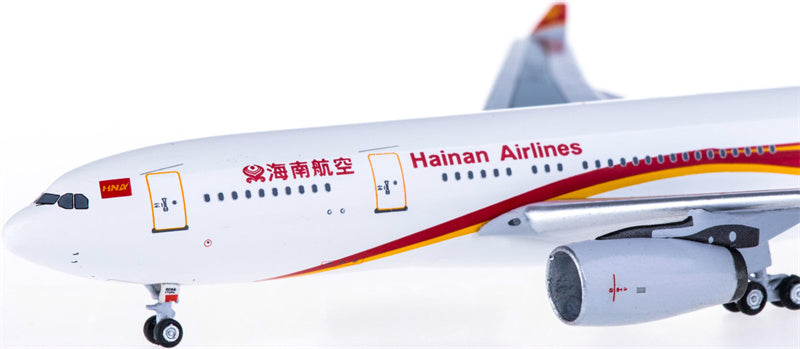 AeroClassics Hainan Airlines Airbus A330-200 B-5979 1:400 Diecast Model view 4