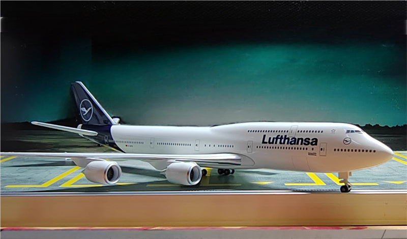 Herpa Lufthansa Boeing 747-830 D-ABYA Brandenburg Special style 1:500 Aircraft Pre-built Model