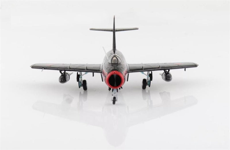 HOBBY MASTER MIG-15bis Experimental Red 1016 Combat Air Musem Kansas 1:72 Airplane Pre-built Model
