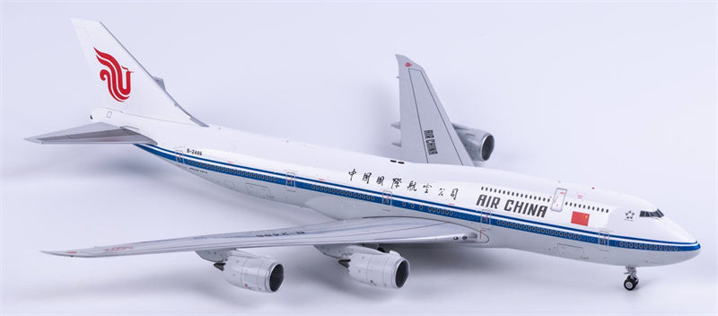 SQ Wings 1:200 Air China Boeing 747-8 B-2486  Diecast Model