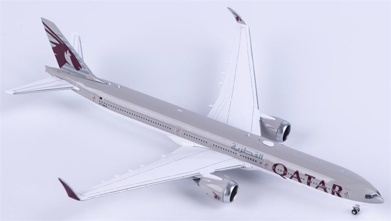 Geminijets 1:400 Qatar Airways Boeing 777-9 A7-BKA  Diecast Model