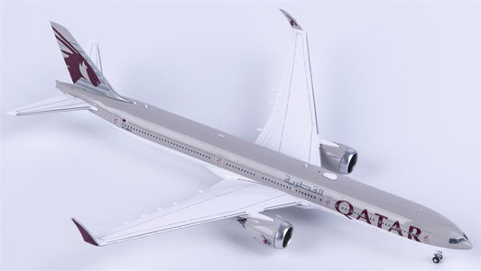 Geminijets 1:400 Qatar Airways Boeing 777-9 A7-BKA  Diecast Model