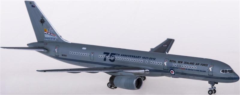 NG Models Royal New Zealand Air Force Boeing 757-200 NZ7571 75th 1:400 Diecast Model view 1