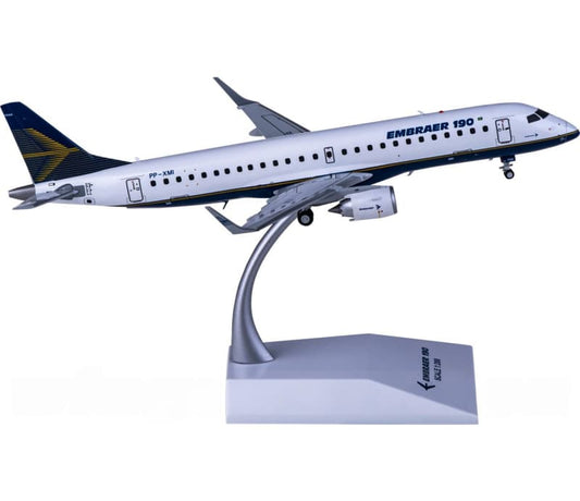 JC Wings Embraer ERJ-190-100 PP-XMI 1:200 Aircraft Pre-built  Airliner Model Display