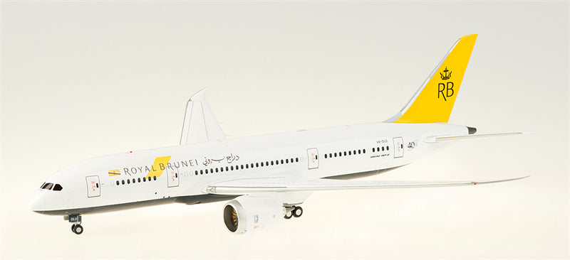 JC Wings Royal Brunei Boeing 787-8 V8-DLD 1:200 Diecast Model view 1