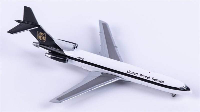 Herpa Modellflugzeug UPS Airlines Boeing 727-200F Miniatur im Maßstab 1:500, Sammlerstück, Flugzeug Modell ohne Standfuß, Metall, Weiß Herpa Modellflugzeug UPS Airlines Boeing 727-200F Miniatur im Maßstab 1:500, Sammlerstück, Flugzeug Modell ohne Standfuß, Metall, Weiß
