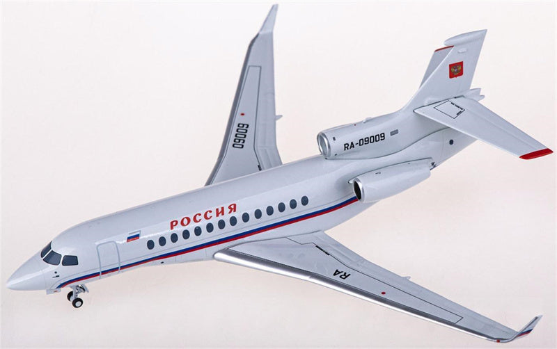 NG Models Russia State Transport Company Dassault Falcon 7X RA-09009 1:200 Diecast Model view 4