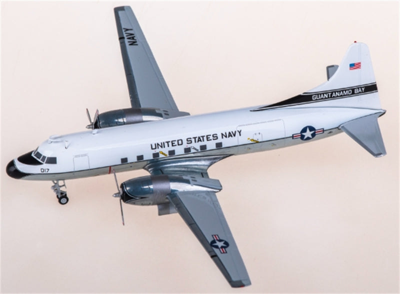 Geminijets 1:200 US Navy Convair 141017 Diecast Model view 1
