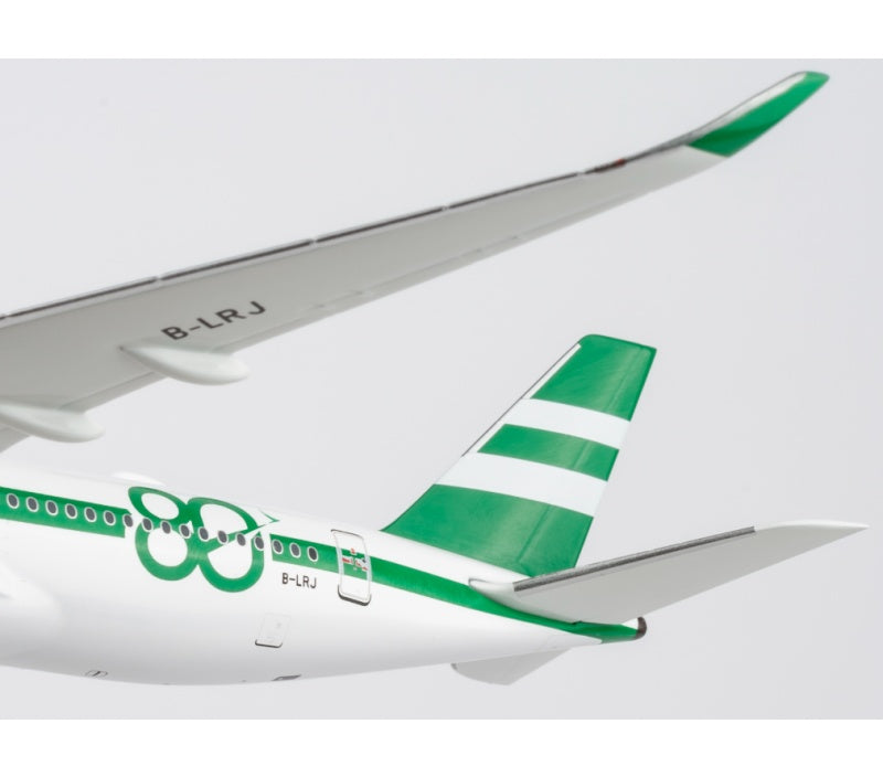 NG Models 1:400 Cathay Pacific Airways A350-900 B-LRJ ULTIMATE COLLECTION DIECAST Model
