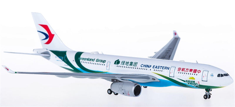 JC Wings China Eastern Airbus A330-200 B-5902 1:400 Diecast Model view 1