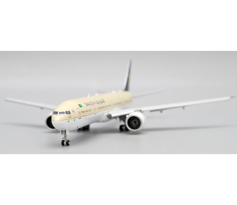 JC Wings 1:400 Saudi Arabian Airlines B777-300ER HZ-AK38 Flaps down DIECAST Model