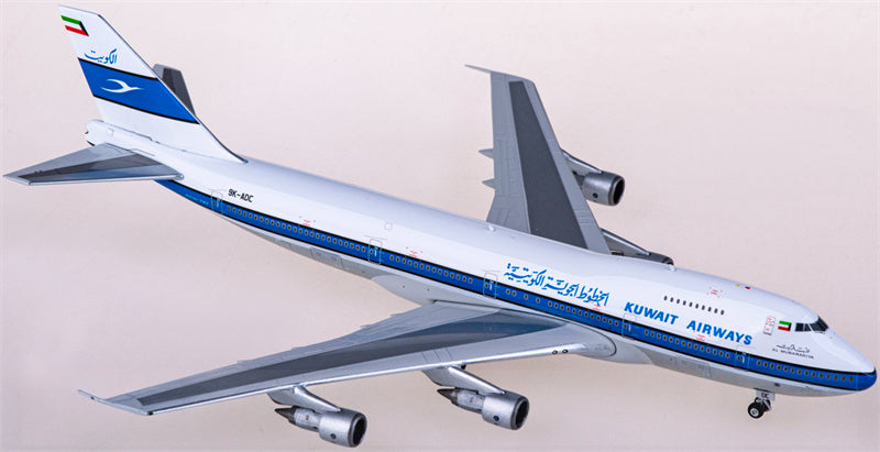 Phoenix Kuwait Airways Boeing 747-200 9K-ADC 1:400 Diecast Model view 2