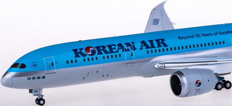 JC Wings Korean Air Boeing 787-9 Dreamliner HL8081 1:200 Diecast Model view 4