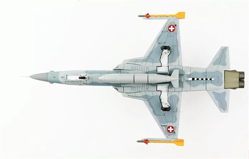 Hobby Master F-5E PA CAPONA J-3074 Swiss Air Force 2017 1:72 Airplane Pre-built Model