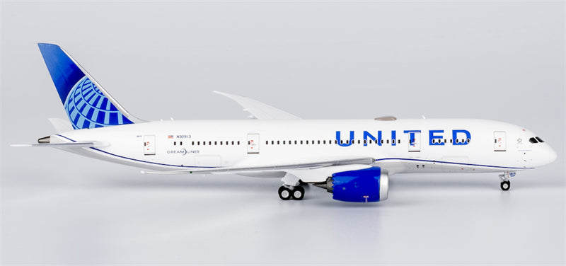 NG Models 1:400 United Airlines Boeing 787-8 Dreamliner N30913  DIECAST Model