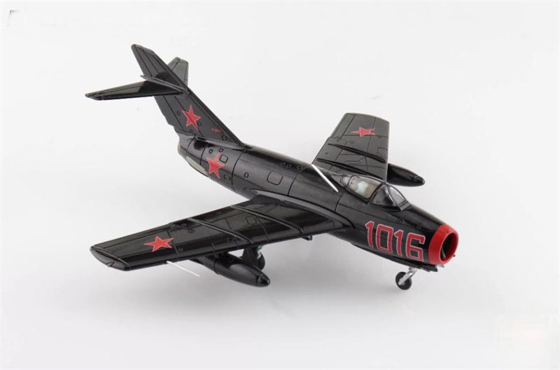 HOBBY MASTER MIG-15bis Experimental Red 1016 Combat Air Musem Kansas 1:72 Airplane Pre-built Model