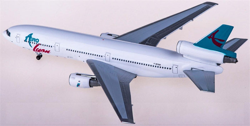 AeroClassics Aerolyon McDonnell Douglas DC-10-30 F-BTDD 1:400 Diecast Model view 2