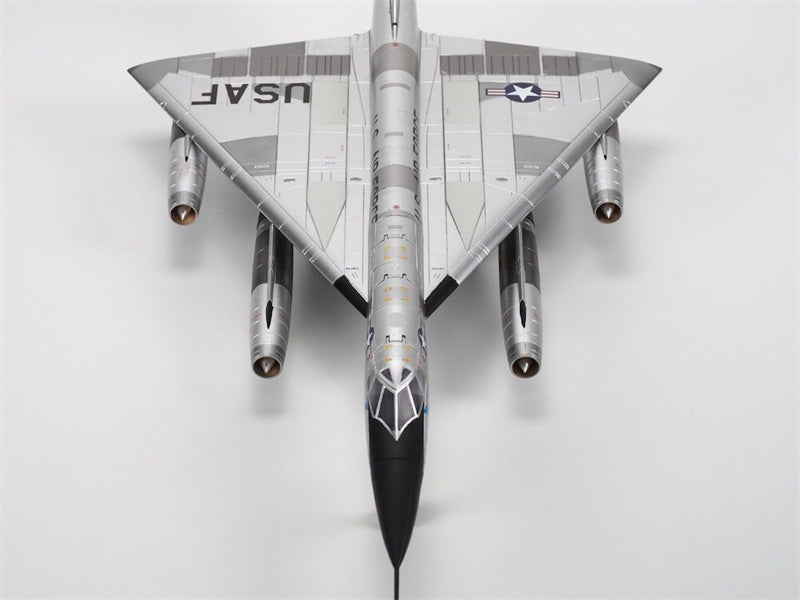 Calibre Wings US Air Force B-58A 43rd BW 65th BS 1:72 Model    59-2458
