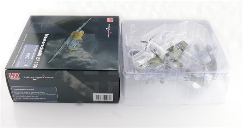 HOBBY MASTER Messerschmitt Bf109E-3 Luftwaffe Yellow 15 III/JG 52 France August 1940 0.075 Aircraft Pre-built Model