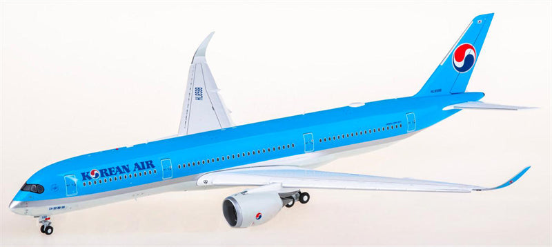 JC Wings 1:200 Korean Air Airbus A350-900XWB HL8598 Flaps down Diecast Model view 3