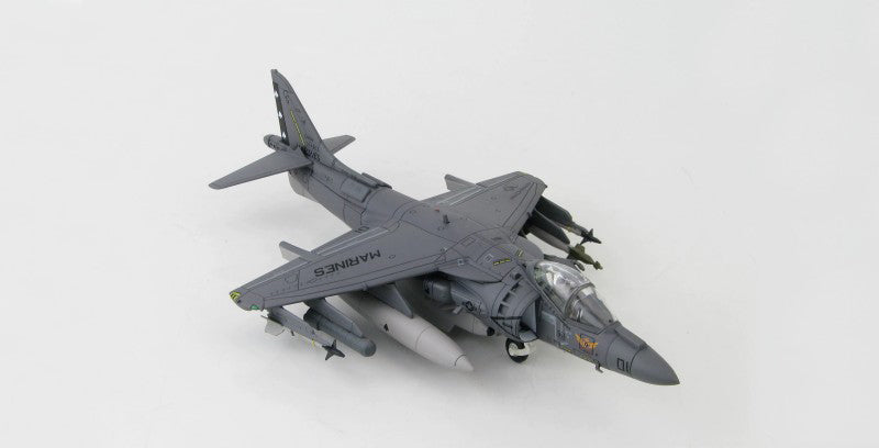 HOBBY MASTER USMC / Cherry Point MCAS Havelock AV-8B VMA-231 1:72 Model 2012   164562 CG-01