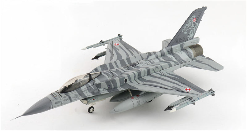HOBBY MASTER Polish Air Force F-16C Polish Tiger Demo Team 1:72 Model 2025 Maj. Maciej "SLAB" Krakowian 4056