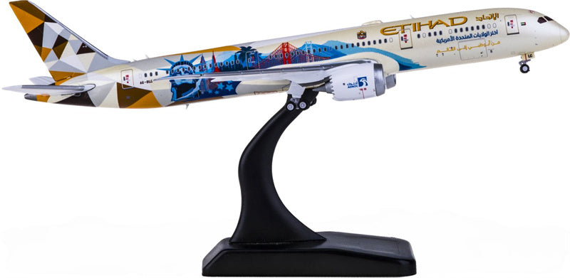 JC Wings Etihad Airways Boeing 787-9 Dreamliner A6-BLC Choose the USA 1:400 Diecast Model view 3
