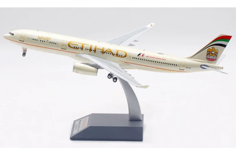 Inflight 1:200 Etihad Airways A330-300 A6-AFC  DIECAST Model