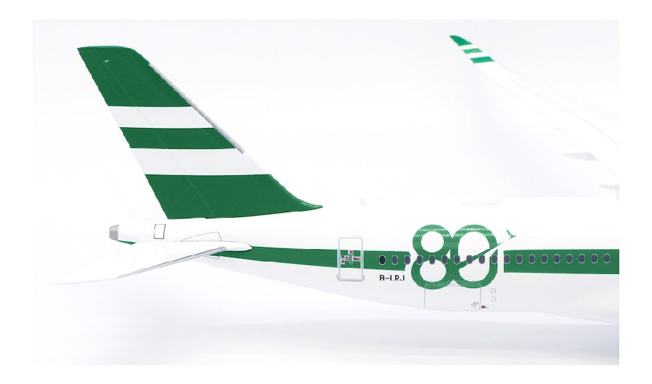 JC Wings 1:200 Cathay Pacific Airbus A350-900XWB B-LRJ  DIECAST Model