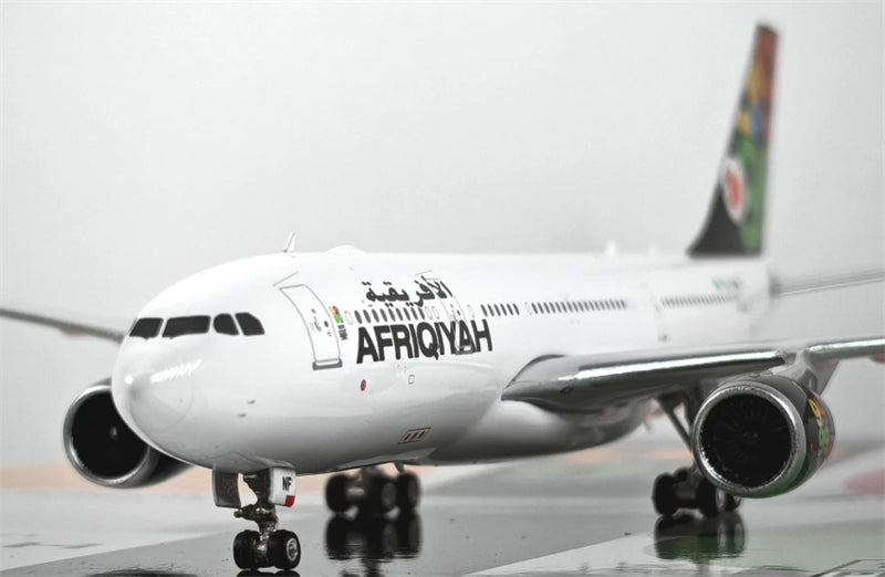 Phoenix 1:400 Afriqiyah Airways A330-200 5A-ONF DIECAST Model