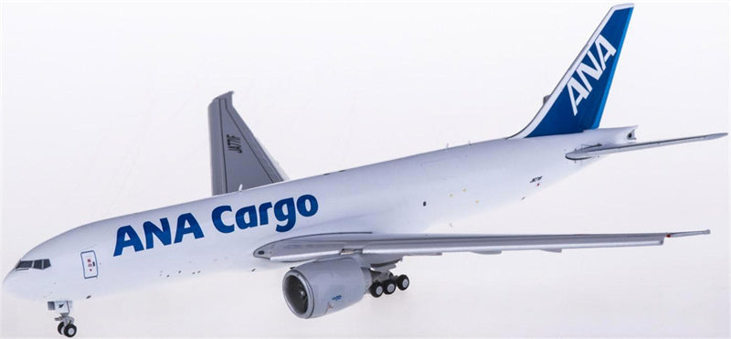 JC Wings ANA Cargo Boeing 777-200F JA771F 1:400 Diecast Model view 2