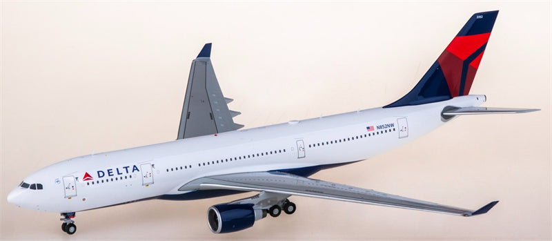 Geminijets 1:200 Delta Air Lines Airbus A330-200 N852NW Diecast Model view 1