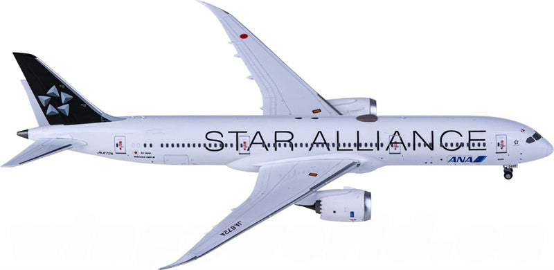NG Models ANA Boeing 787-9 JA872A Star Alliance 1:400 Diecast Model view 2