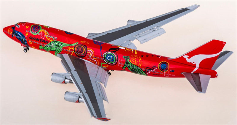 HX Models 1:400 Qantas Boeing 747-400 VH-OEJ Flaps down Model