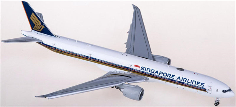JC Wings Singapore Airlines Boeing 777-300ER 9V-SWZ Flaps Down 1:400 Airplan Diecast Model view 2
