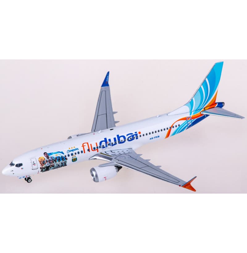 Phoenix Flydubai Boeing 737 MAX 8 A6-FKB 1:400 Aircraft Pre-built  Airliner Model Display